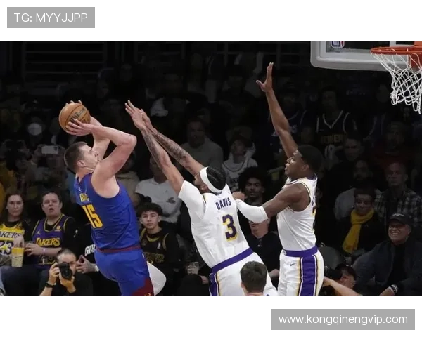 约基奇三双率掘金力克湖人 勒布朗惨遭失利